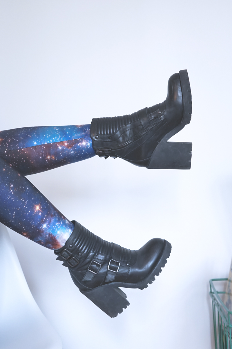 boots_ash_legging_galaxy